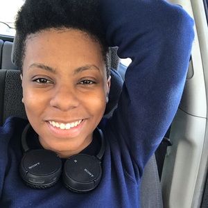 Meet your Posher, Jasmine